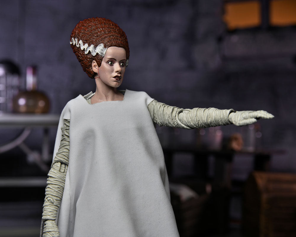 NECA Universal Monsters Ultimate Bride of Frankenstein (Color) Actionfigur