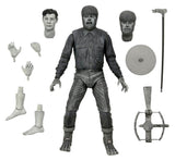 NECA Universal Monsters Ultimate The Wolf Man (Black & White) Actionfigur