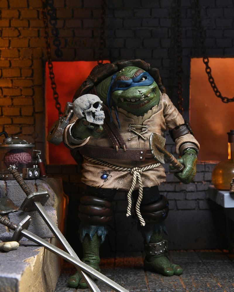 NECA Universal Monsters x Teenage Mutant Ninja Turtles Actionfigur Ultimate Leonardo as The Hunchback 18 cm