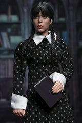 NECA Wednesday (Classic Dress) Actionfigur