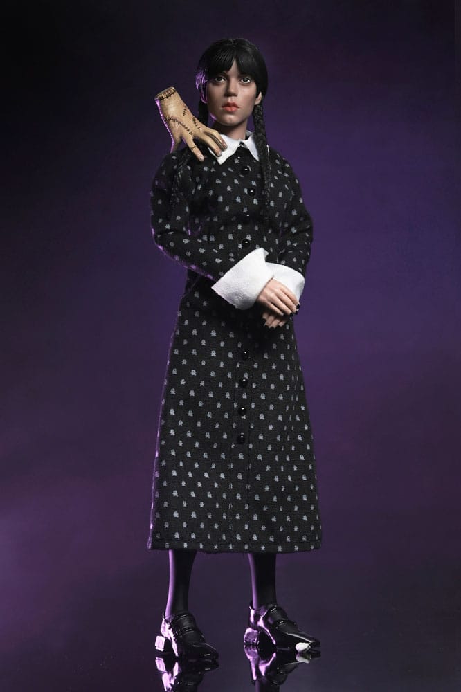 NECA Wednesday (Classic Dress) Actionfigur