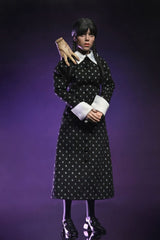 NECA Wednesday (Classic Dress) Actionfigur