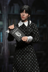 NECA Wednesday (Classic Dress) Actionfigur