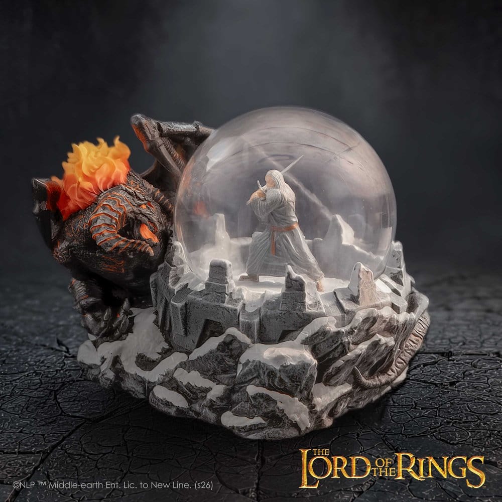 Nemesis Now Der Herr der Ringe Battle of the Peak Schneekugel