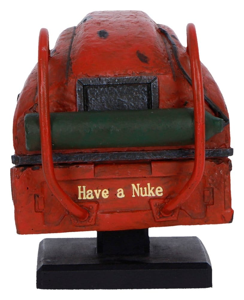 Nemesis Now Fallout Nukatron Helm Replik