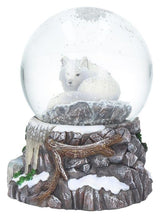 Nemesis Now Lisa Parker Schneekugel Guardian of the North 11 cm