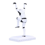 Nemesis Now Original Stormtrooper Crane Kick Stormtrooper Figur Figur