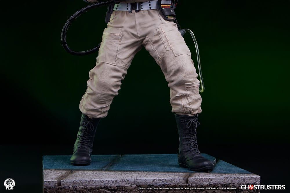 Premium Collectibles Studio Ghostbusters Premier Series Winston 1/4 Statue