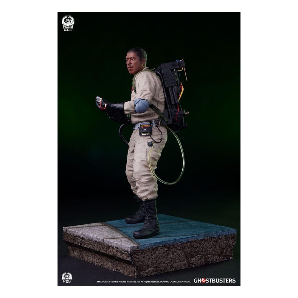 Premium Collectibles Studio Ghostbusters Premier Series Winston Deluxe Version 1/4 Statue