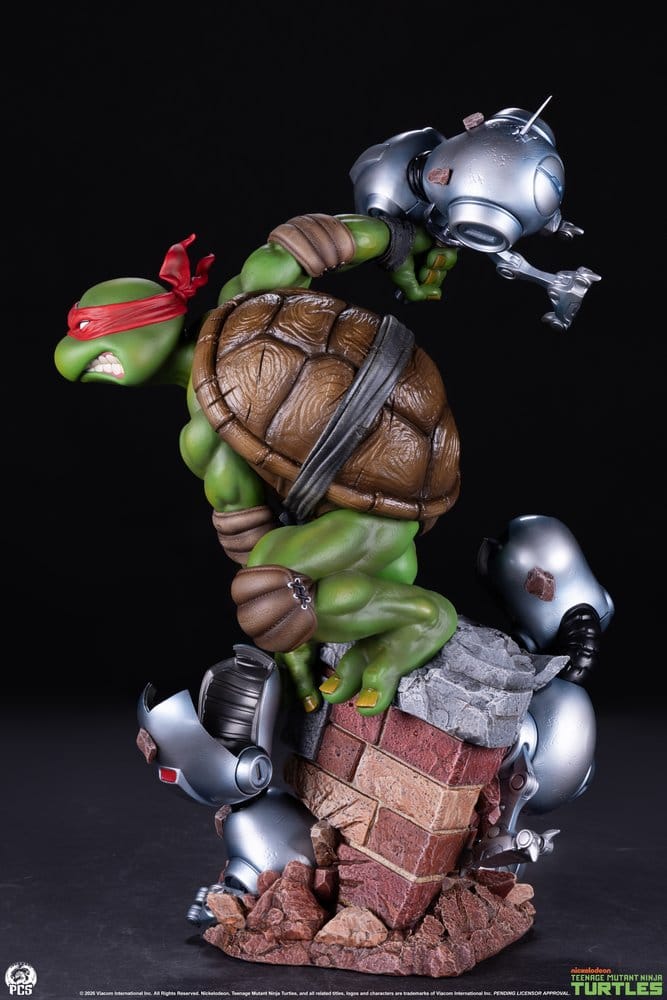 Premium Collectibles Studio Teenage Mutant Ninja Turtles Comic Raphael 1/4 Statue