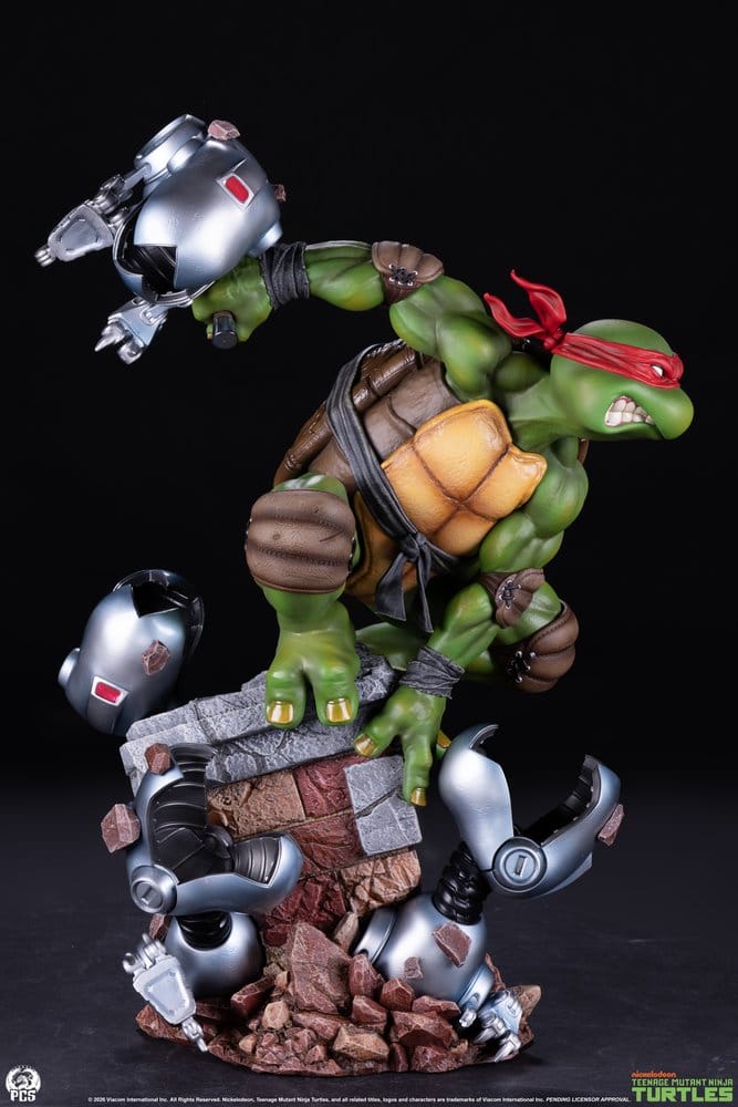 Premium Collectibles Studio Teenage Mutant Ninja Turtles Comic Raphael 1/4 Statue