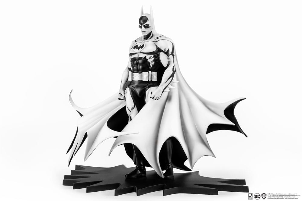 Pure Arts Batman PX Black & White Version SDCC 2024 1/8 Statue