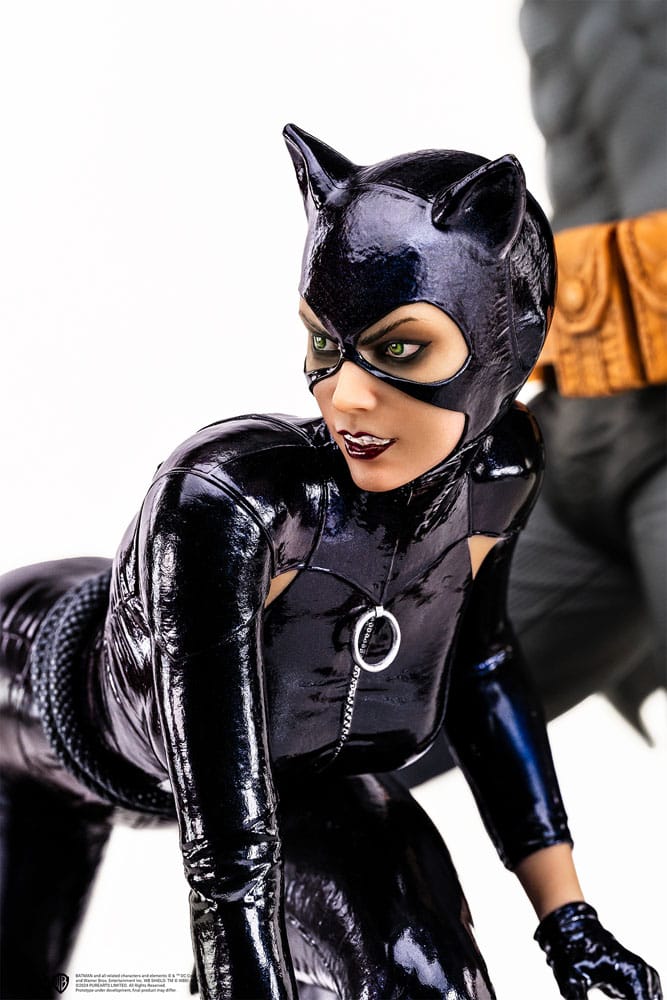 Pure Arts DC Comics Batman & Catwoman Reunion 1/4 Statue