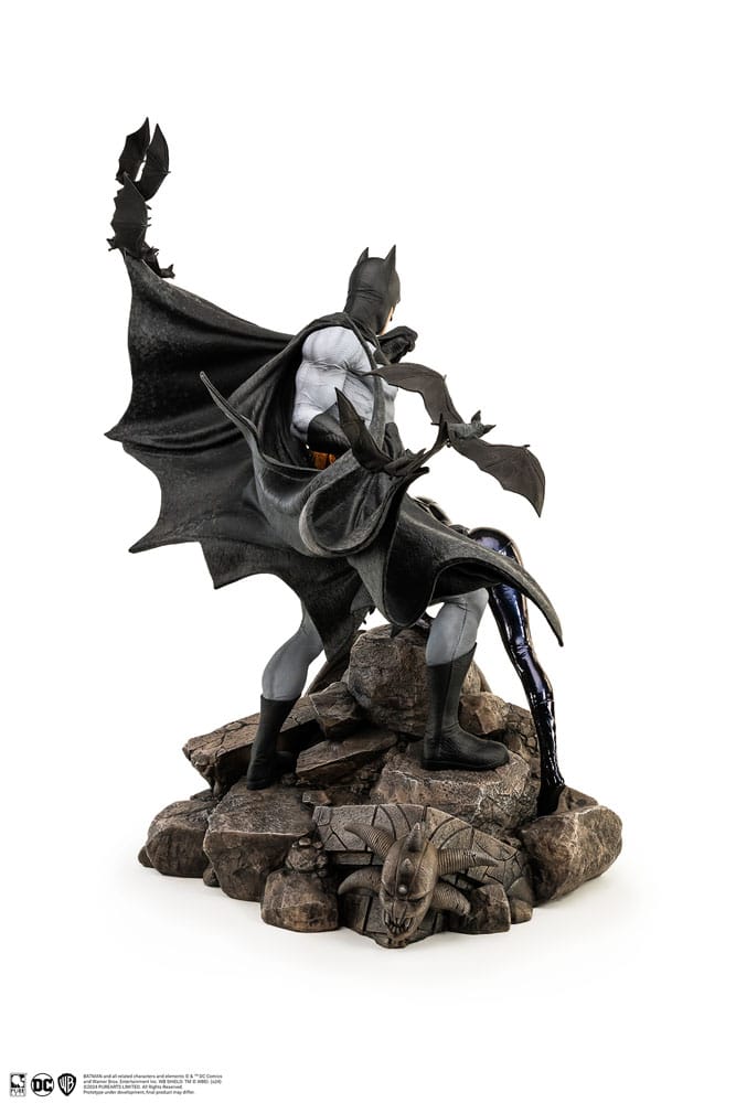 Pure Arts DC Comics Batman & Catwoman Reunion 1/4 Statue