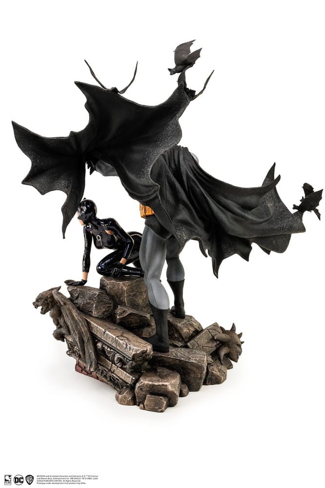 Pure Arts DC Comics Batman & Catwoman Reunion 1/4 Statue