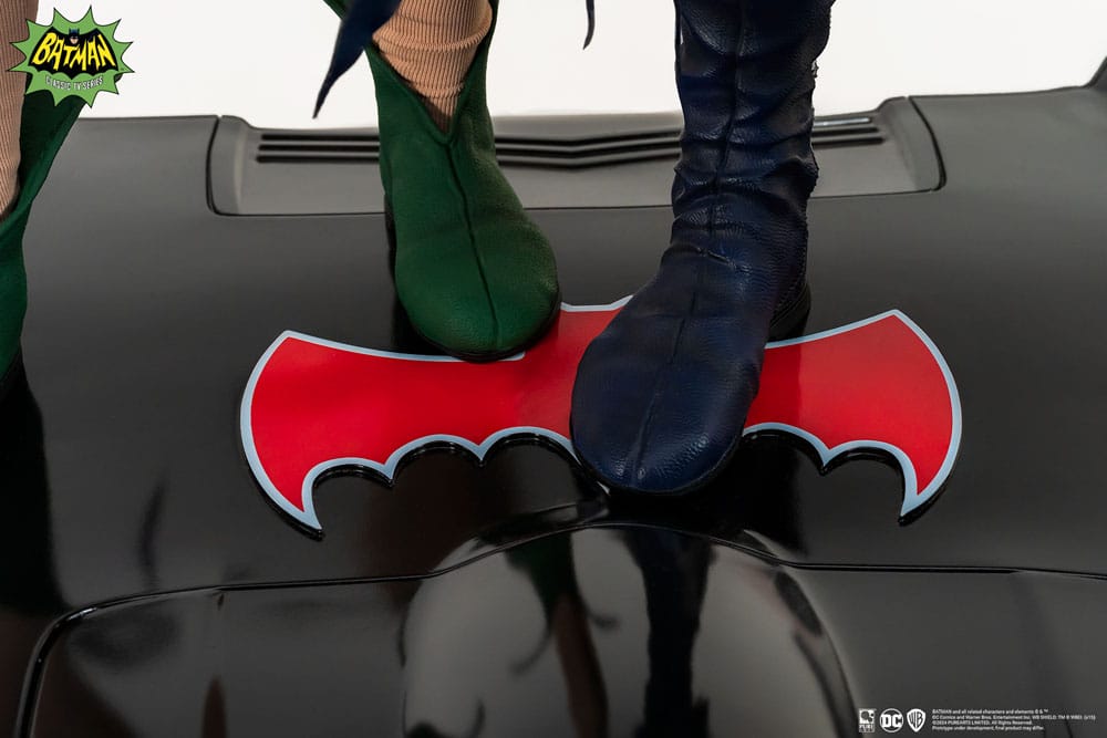 Pure Arts DC Comics Batman & Robin 1966 Diorama 1/4 Statue