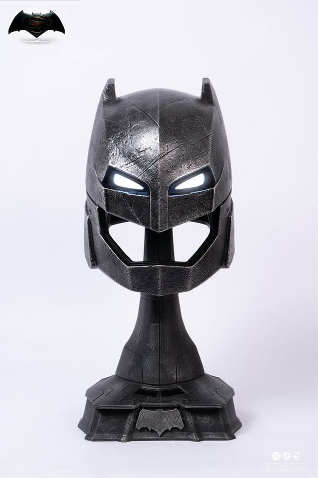 Pure Arts Justice League Batman v Superman Dawn of Justice Armored Batman Helmet 1/1 Replik