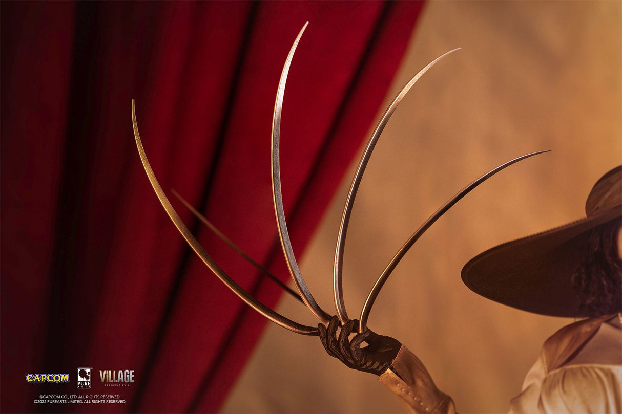 Pure Arts Resident Evil Village Lady Dimitrescu 1/4 Statue