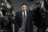 Queen Studios Justice League Bruce Wayne (Ben Affleck) 1/4 Statue