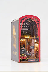 Revell Harry Potter Hogwarts Express Tiny Adventures Book Nook Mini-Diorama