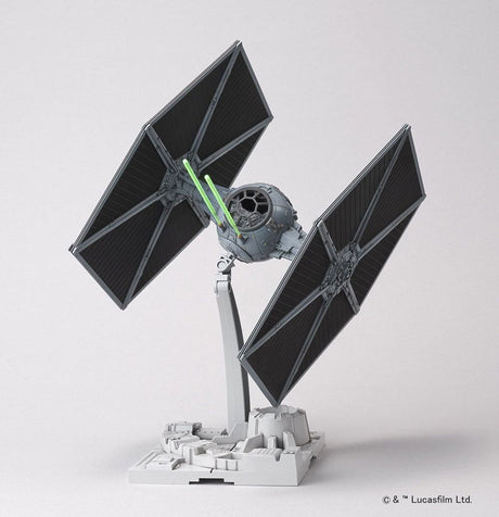 Revell Star Wars Plastik-Modellbausatz 1/72 TIE Fighter