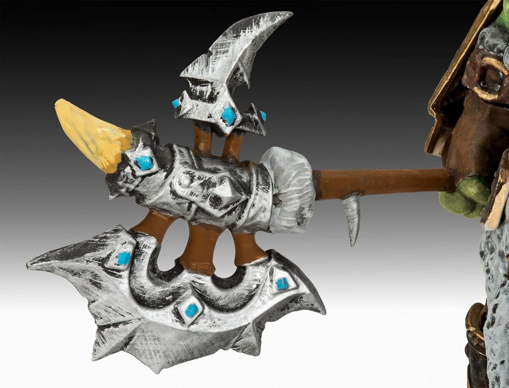 Revell World of Warcraft The Orc Thrall 1/16 Modellbausatz Geschenkset