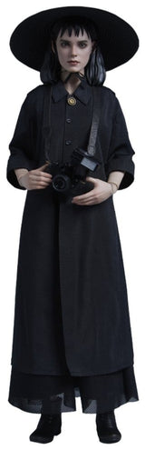 Sideshow Collectibles Beetlejuice Lydia Deetz 1/6 Actionfigur
