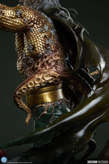 Sideshow Collectibles DC Comics Aquaman Lord of the Deep Premium Format Statue