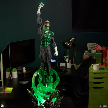 Sideshow Collectibles DC Comics Green Lantern Premium Format Statue