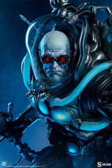 Sideshow Collectibles DC Comics Mr. Freeze Premium Format Statue