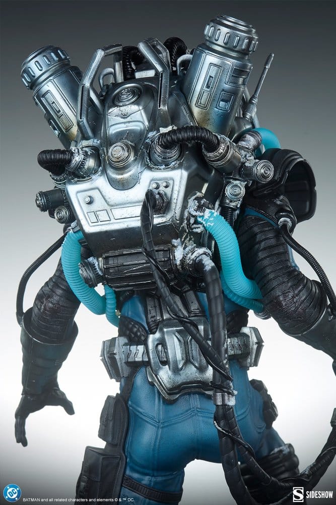 Sideshow Collectibles DC Comics Mr. Freeze Premium Format Statue