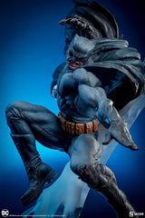 Sideshow Collectibles DC Comics Premium Format Batman The Dark Knight Returns Statue