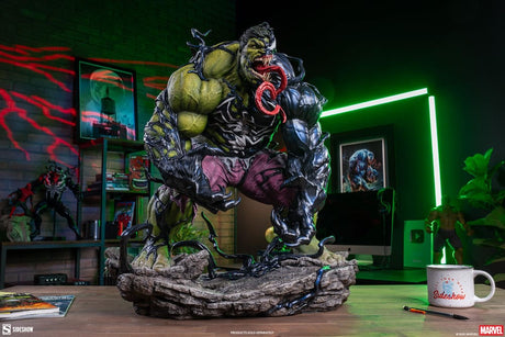 Sideshow Collectibles Marvel Venomized Hulk Premium Format Statue