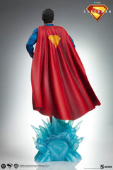 Sideshow Collectibles Superman Superman & Krypto (2) (2025) Premium Format Bundle Statuen