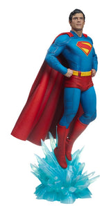 Sideshow Collectibles Superman Superman & Krypto (2) (2025) Premium Format Bundle Statuen