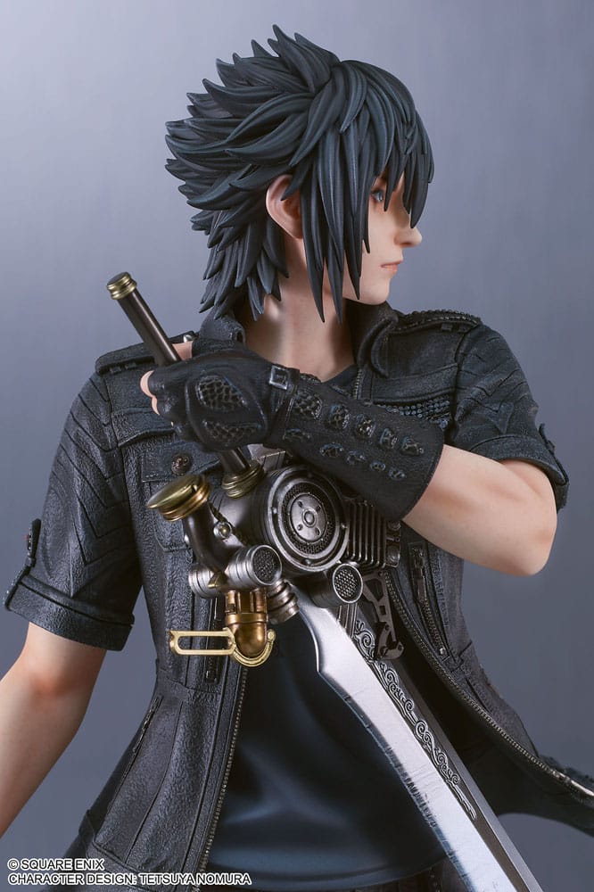Square-Enix Final Fantasy XV Noctis Lucis Caelum Statue