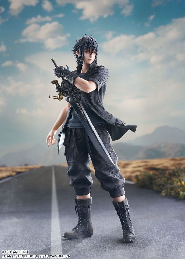 Square-Enix Final Fantasy XV Noctis Lucis Caelum Statue