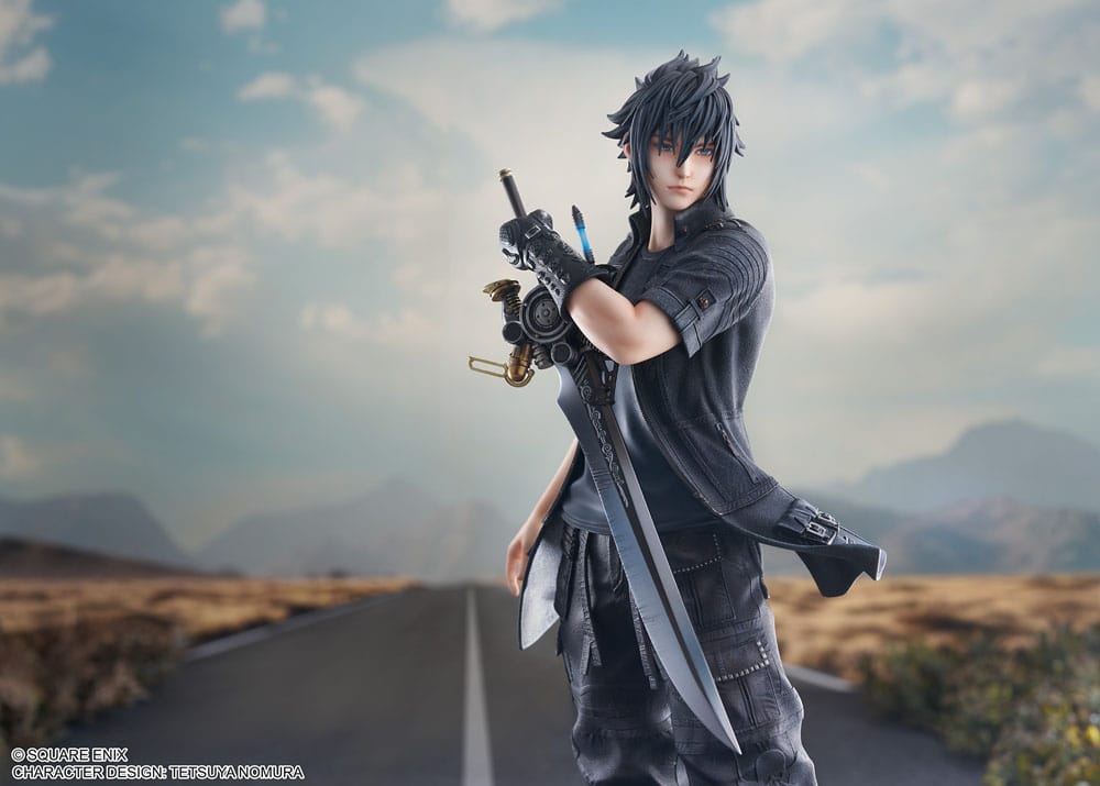 Square-Enix Final Fantasy XV Noctis Lucis Caelum Statue