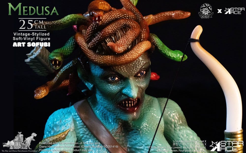 Star Ace Toys Ray Harryhausen Soft Vinyl Medusa Vintage-Style Statue
