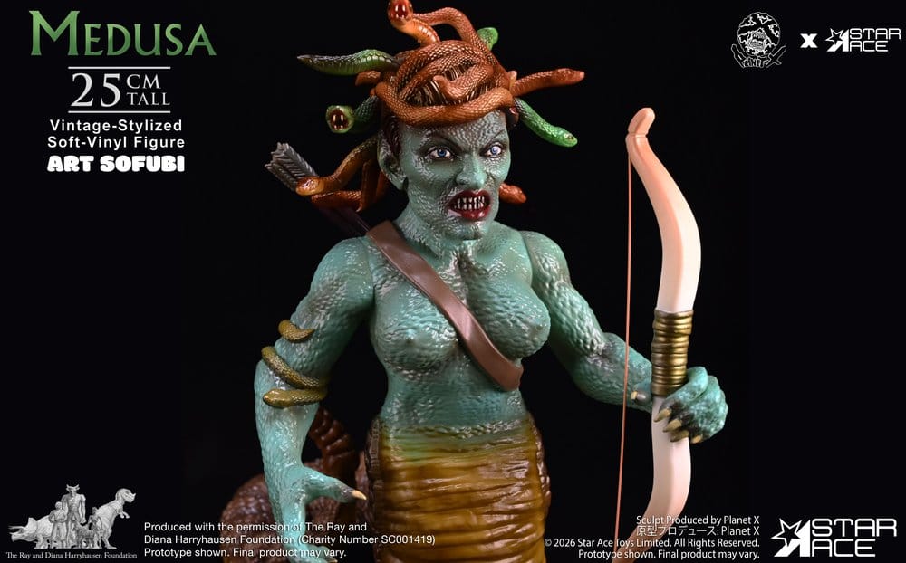 Star Ace Toys Ray Harryhausen Soft Vinyl Medusa Vintage-Style Statue