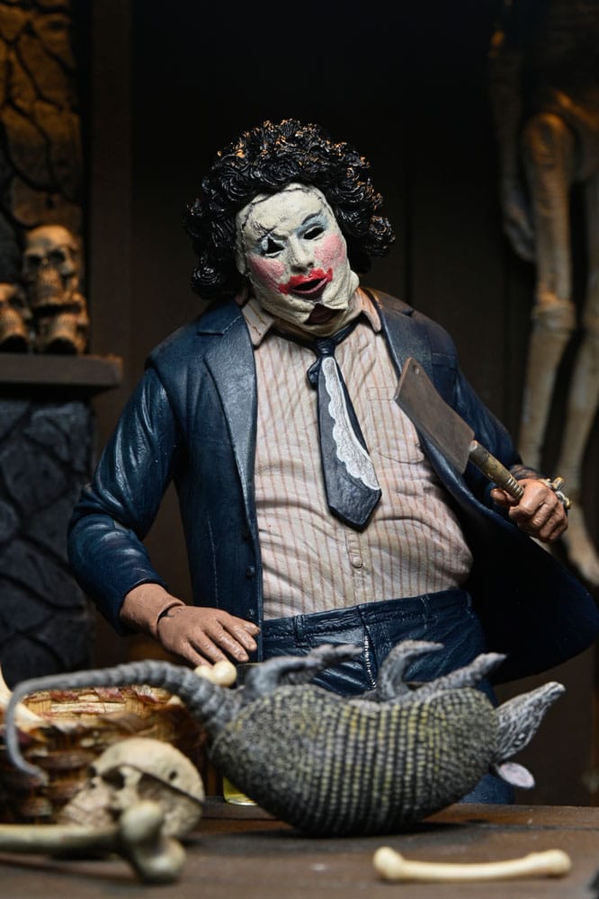 Texas Chainsaw Massacre Actionfigur Ultimate Pretty Woman Leatherface 50th Anniversary 18 cm