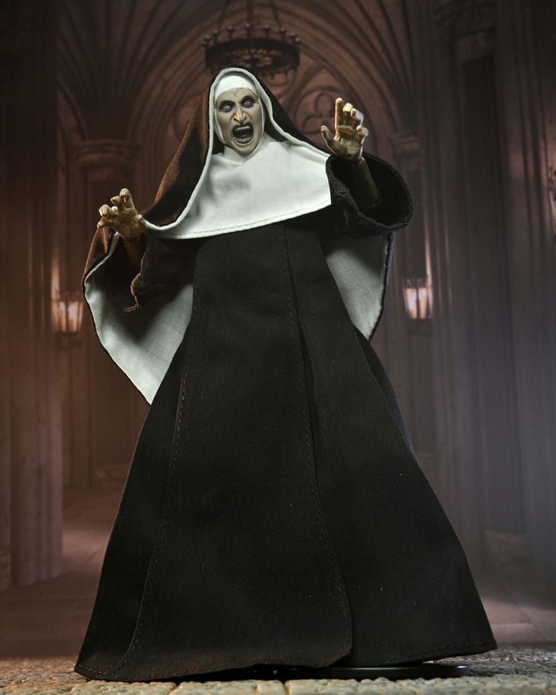 The Conjuring Universe - Ultimate The Nun Valak 18 cm Actionfigur