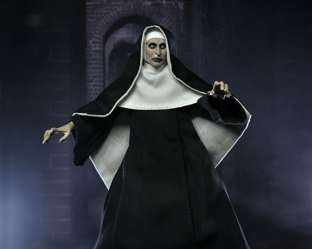 The Conjuring Universe - Ultimate The Nun Valak 18 cm Actionfigur