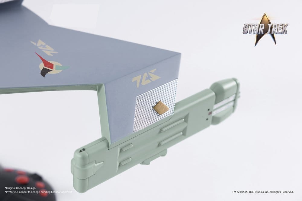 Tomy Star Trek TOS Klingon D7 Battle Cruiser Original Concept Design DieCast 1/350 Replik