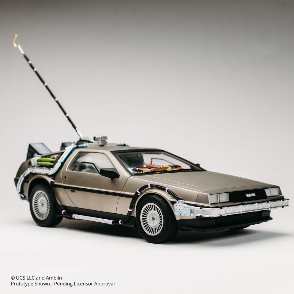 Tomy Zurück in die Zukunft DeLorean 45 cm Diecast Modell - Beschädigte Verpackung