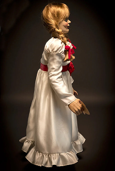 Trick Or Treat Studios The Conjuring Annabelle Puppe Replica