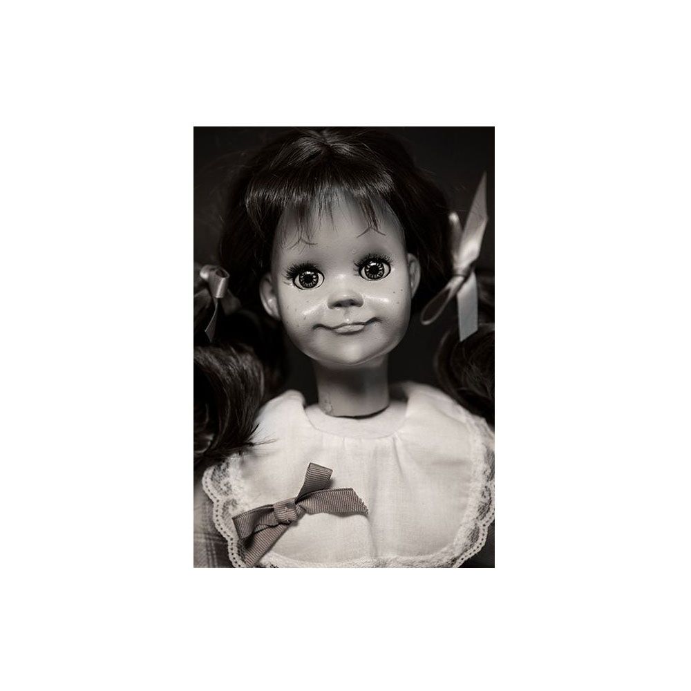 Trick Or Treat Studios The Twilight Zone Talky Tina Puppe 1/1 Prop Replik