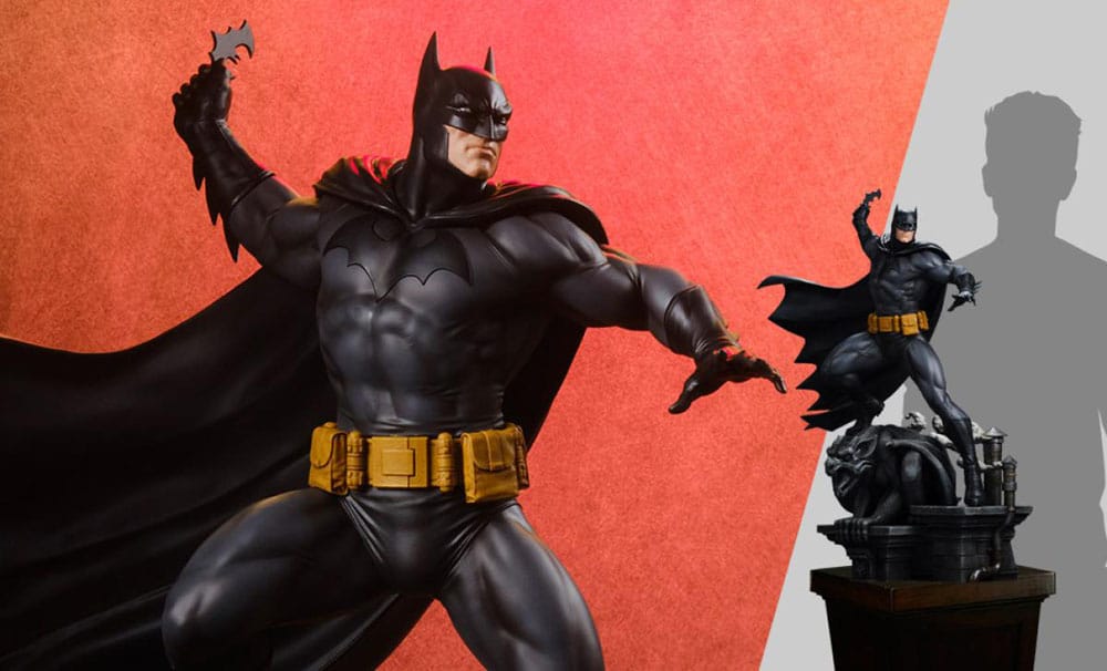 Tweeterhead DC Comics Batman (Black and Gray Edition) 1/4 Maquette