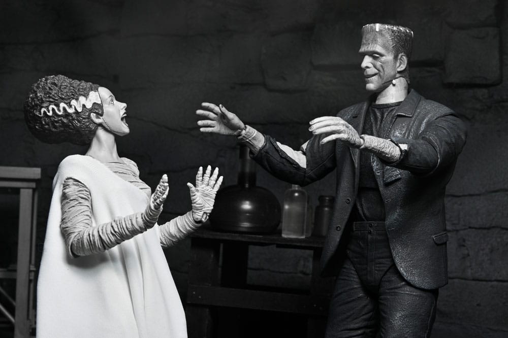 Universal Monsters Actionfigur Ultimate Frankenstein’s Monster (Bride of Frankenstein) (B&W) 18 cm