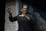 Universal Monsters - Ultimate Frankenstein´s Monster (Color Version) Actionfigur